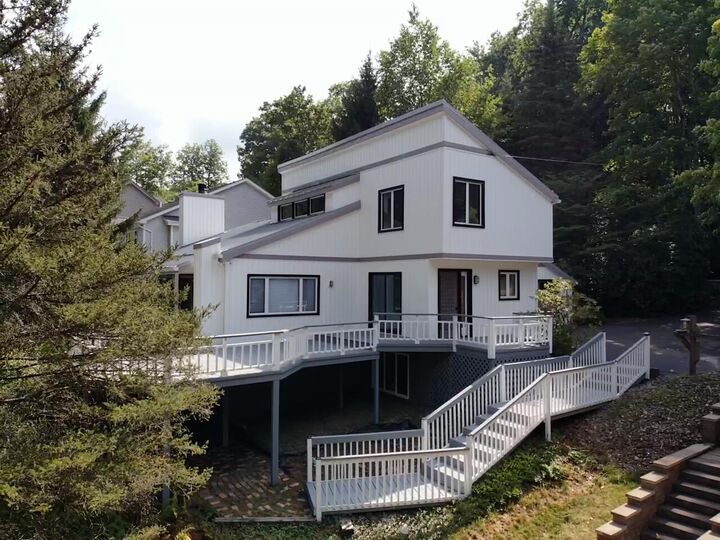 Property Photo:  1807 Carribean Rd  PA 15801