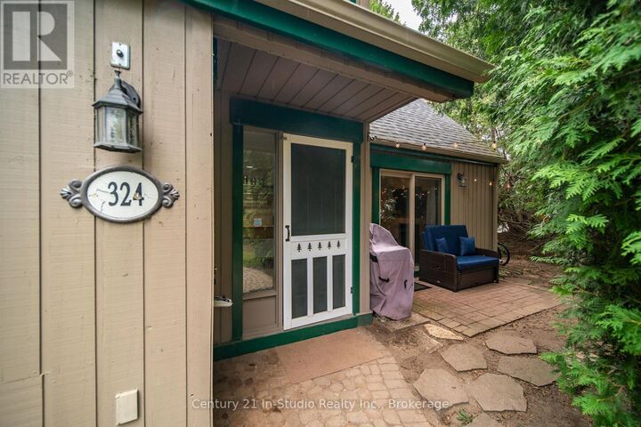 Property Photo:  5 Dawson Drive 324  ON L9Y 5B4 