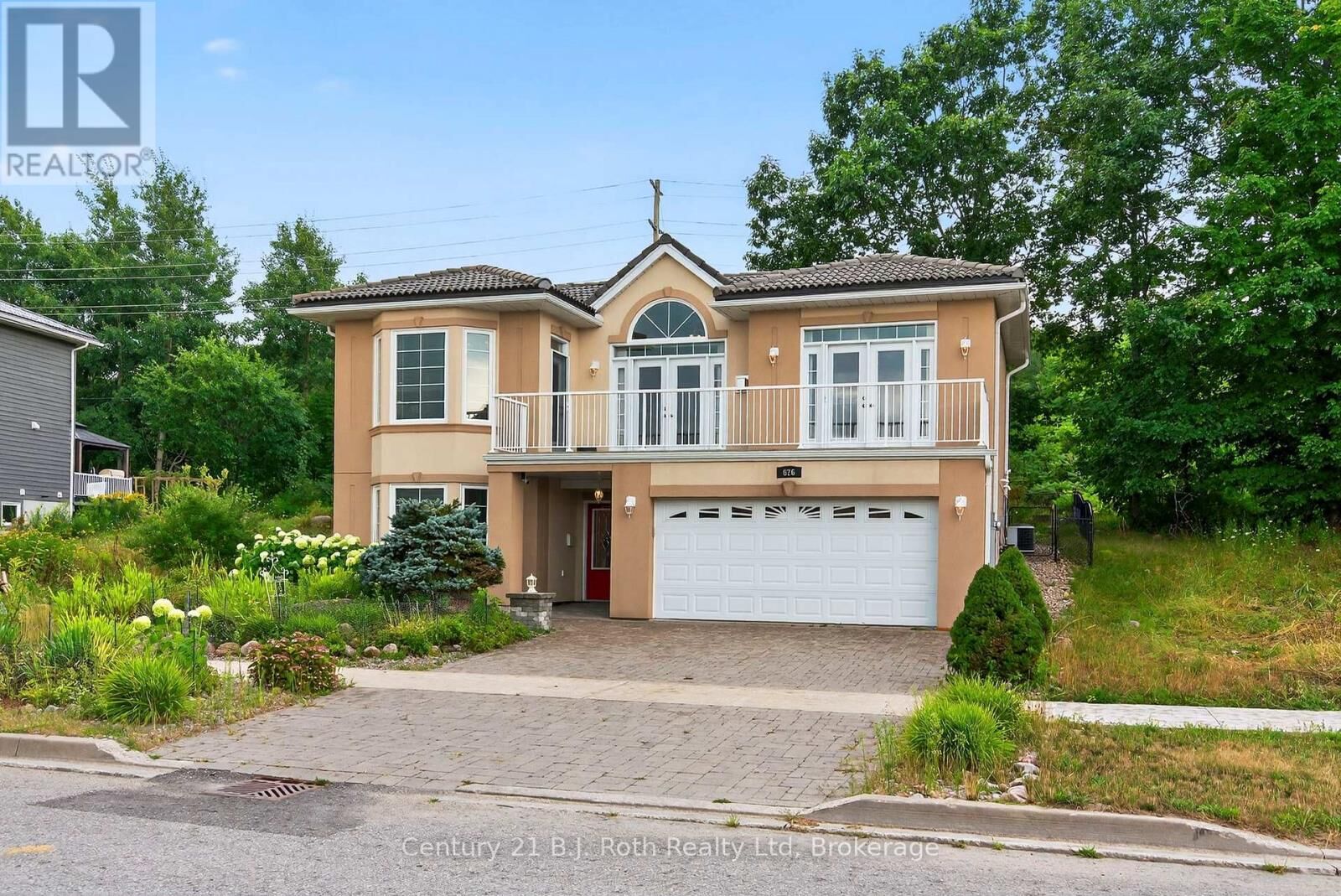 Property Photo: 626 Taylor Drive ON L4R 0E2