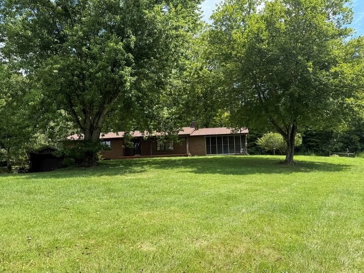 Property Photo: 44 Flat Gap Drive KY 41219