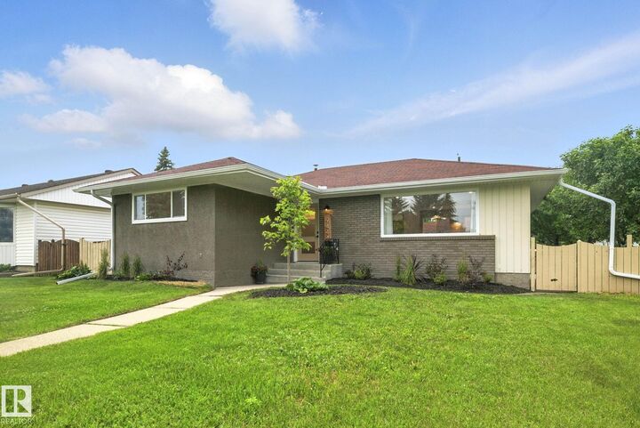 9444 74 Street NW  Edmonton AB T6B 2B4 photo
