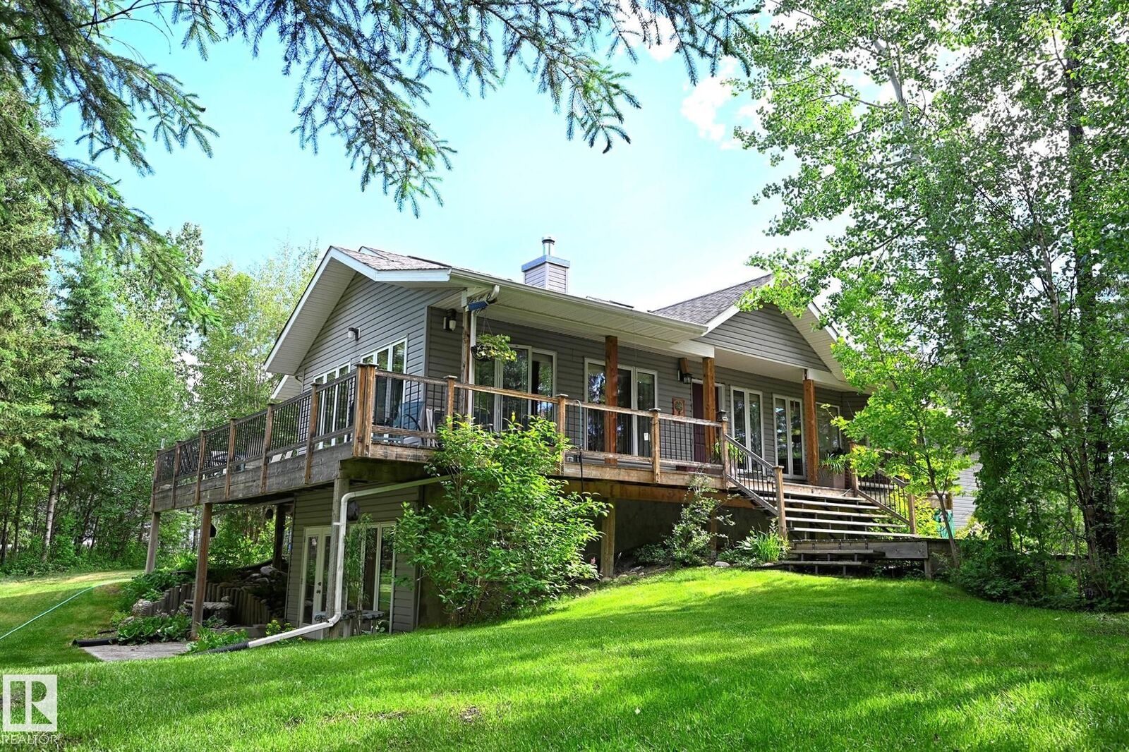Property Photo: 8316 Hwy 16A AB T0E 0T0
