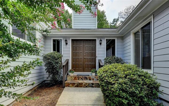 Property Photo: 3025 Ascot Lane GA 30076