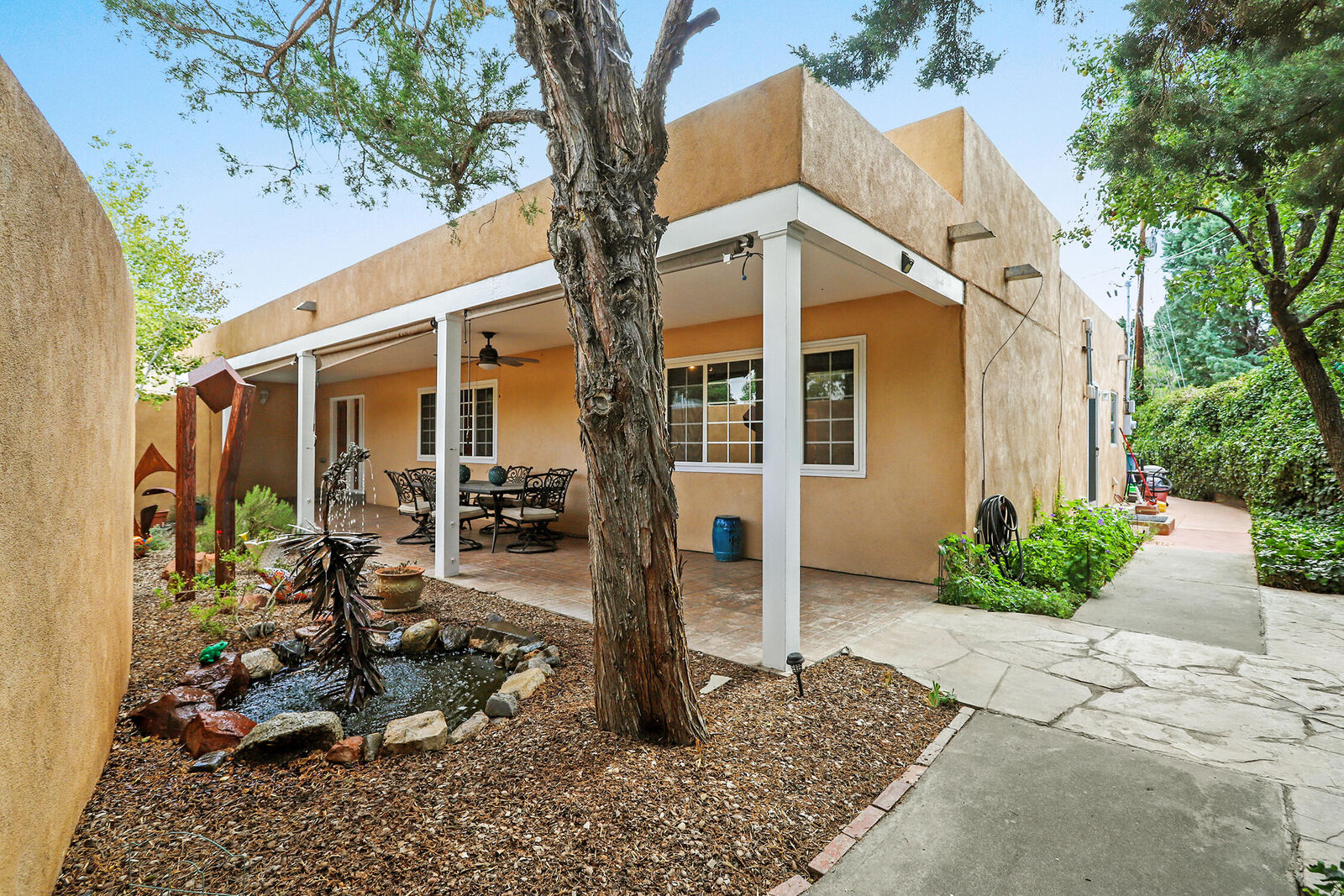 Property Photo:  1306 Washington Street NE  NM 87110 