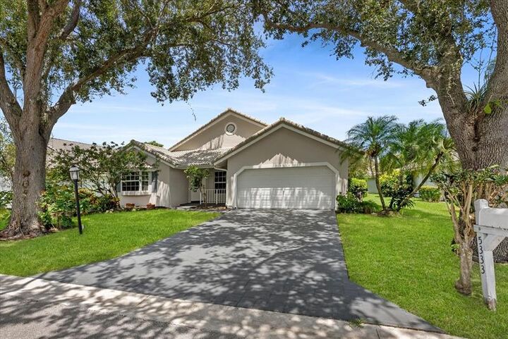 5333 Pine Cir  Coral Springs FL 33067 photo