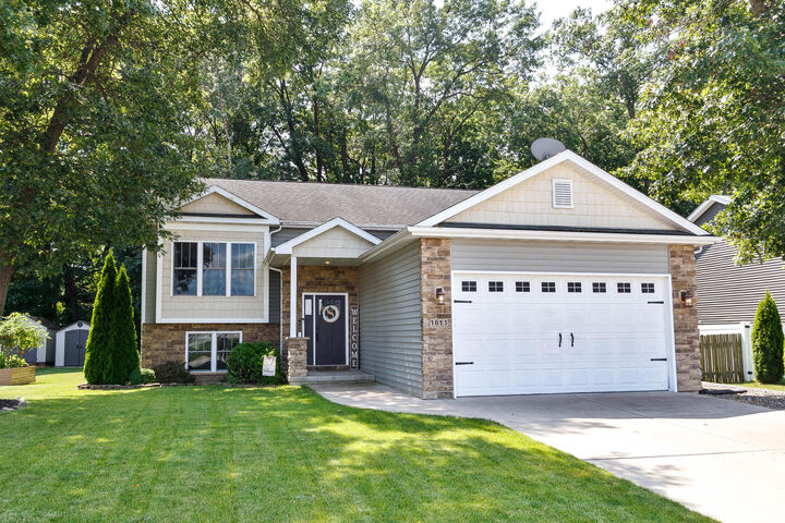 Property Photo: 1613 11th Place IN 46342