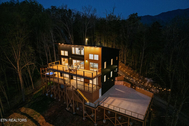 738 & 742 Smokerise Drive  Gatlinburg TN 37738 photo