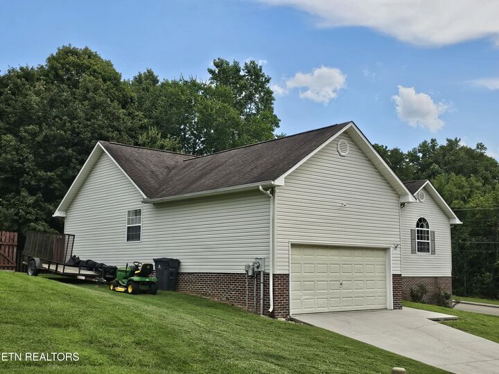 Property Photo:  2904 Mount Pleasant Rd  TN 37921 