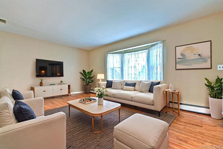 Property Photo:  10 Laurel Road  NY 11769 