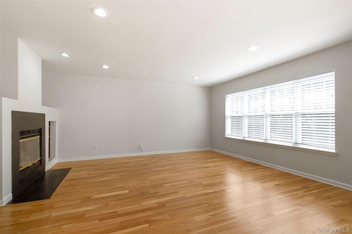 Property Photo:  35 Mystic Drive  NY 10562 