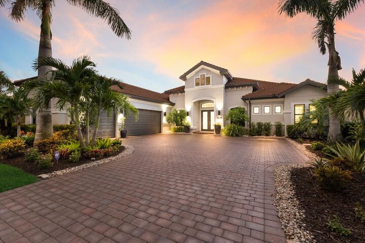 284 Maraviya Boulevard  Nokomis FL 34275 photo