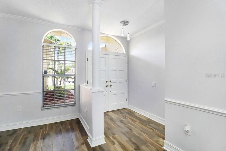 Property Photo:  8708 Eagle Cove Court  FL 33635 
