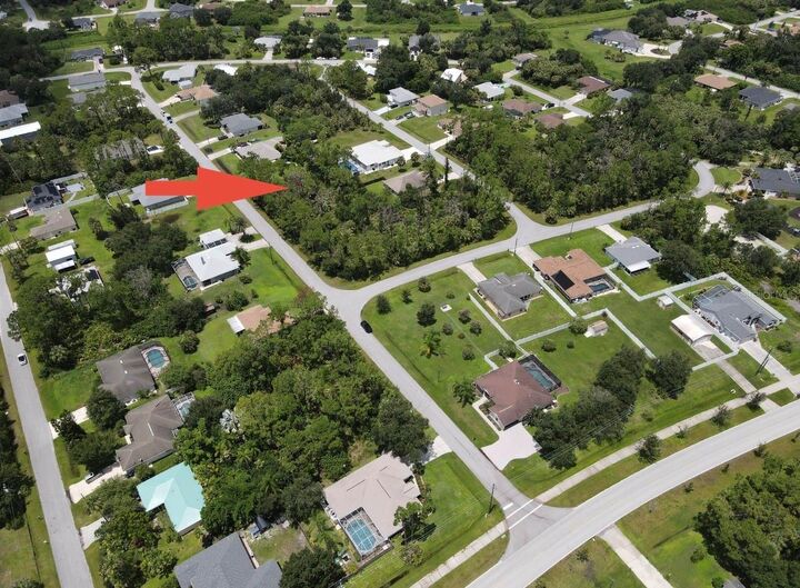Property Photo:  Lot 16 Donatello Avenue  FL 34286 
