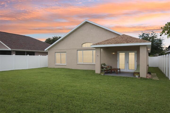 Property Photo: 11208 Cypress Reserve Drive FL 33626