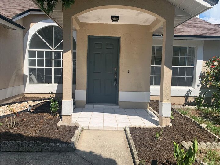 Property Photo: 3611 Westland Drive FL 32818