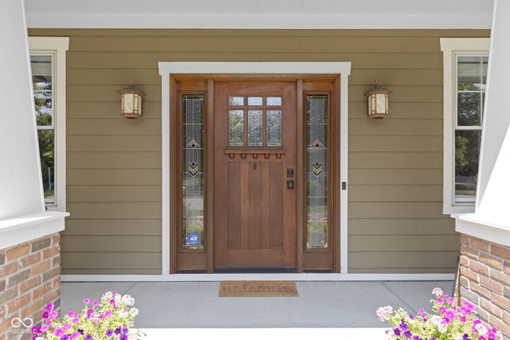 Property Photo: 9860 Buttondown Lane IN 46077