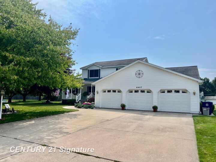 Property Photo: 4407 Spurwood Drive MI 48603