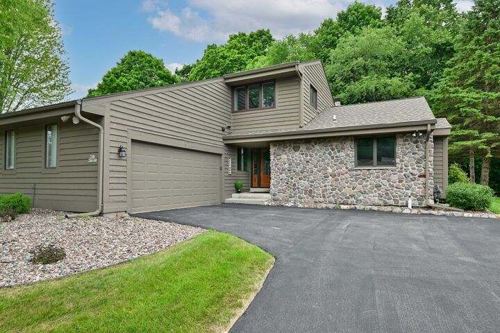 Property Photo:  N81w13635 Golfway Dr C  WI 53051 