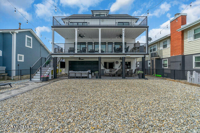 Property Photo:  9 Starboard Court  NJ 08723 