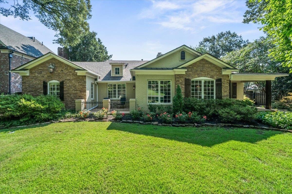 Property Photo: 250 St Andrews Fwy TN 38111