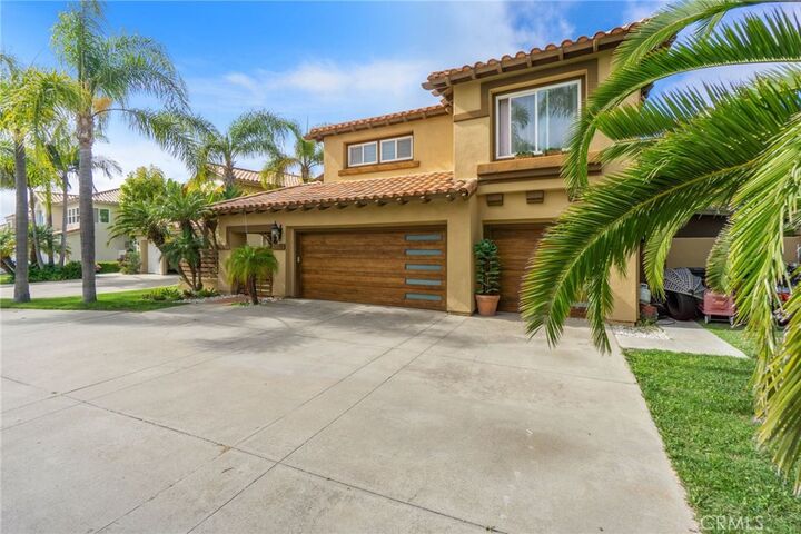 Property Photo:  3 Agia  CA 92677 