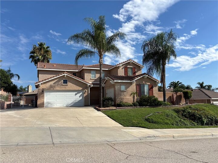 Property Photo: 30101 Centro Vista CA 92346