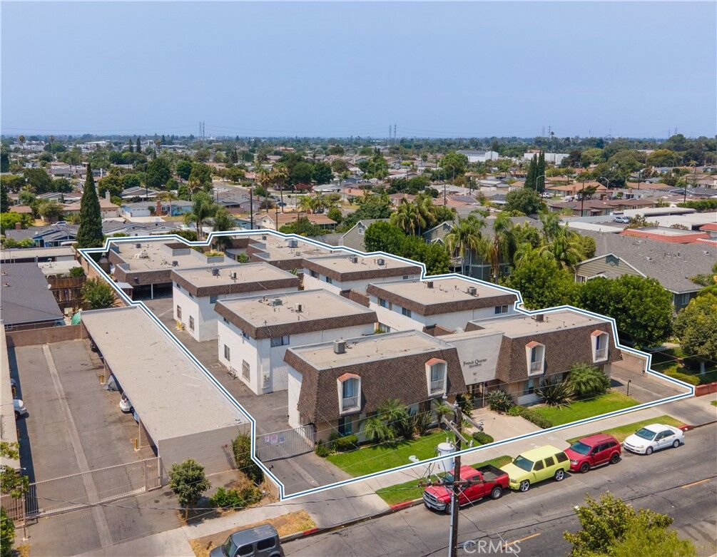 Property Photo:  927 S Webster Avenue  CA 92804 