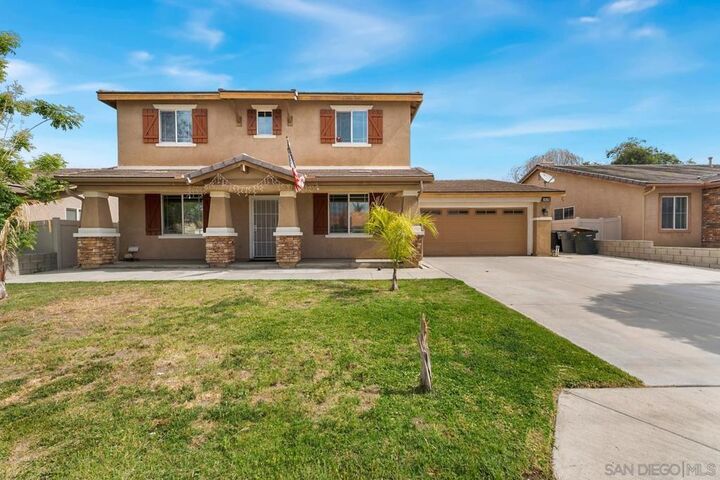 Property Photo: 1579 Washington Ave CA 92583
