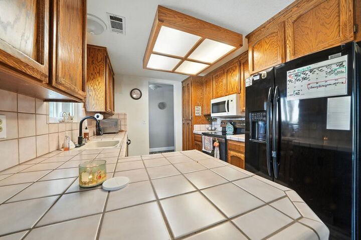 Property Photo: 9680 Warren Road CA 95252