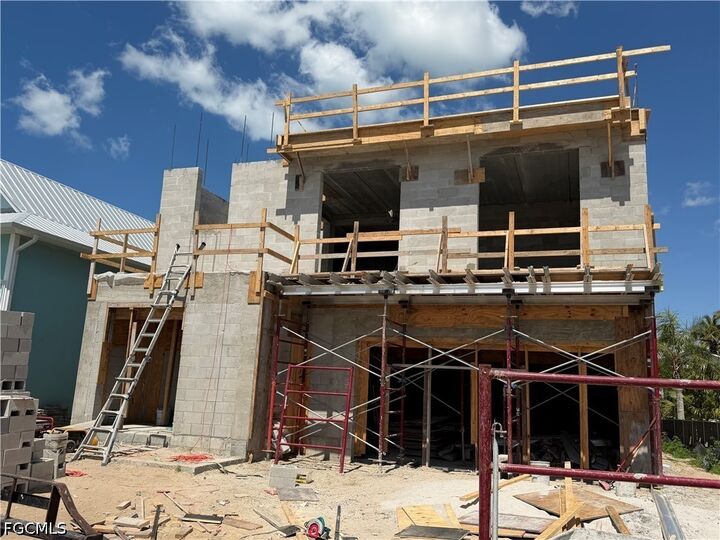 Property Photo: 6014 Cypress Lane FL 34134