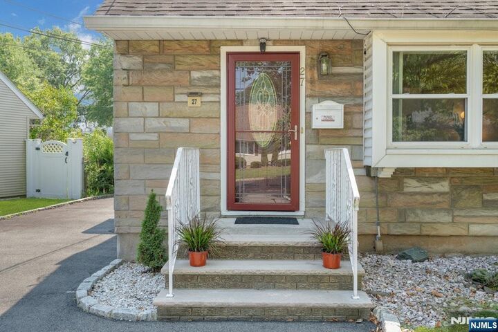 Property Photo: