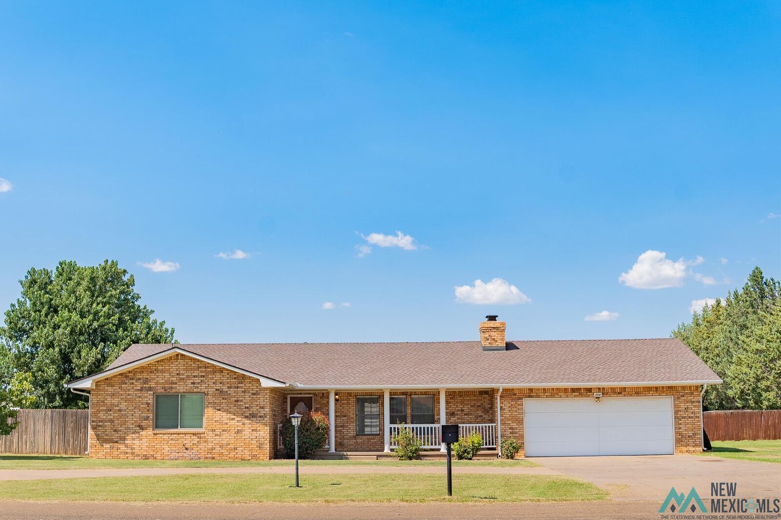 Property Photo: 304 Remuda Drive NM 88101