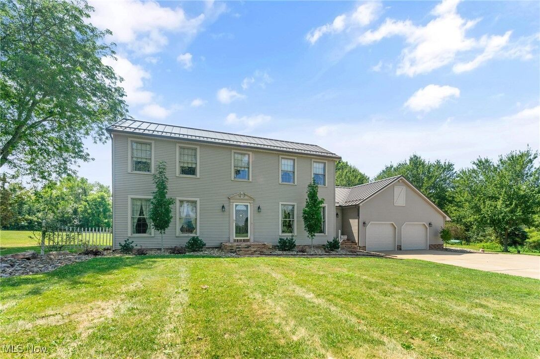 Property Photo:  15551 W Calla Road  OH 44609 