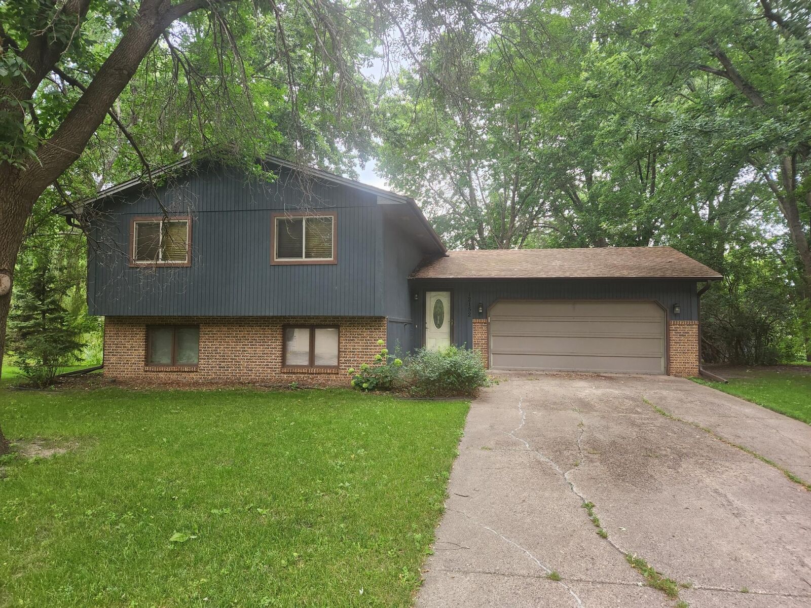 Property Photo:  12152 Robin Road  MN 55369 