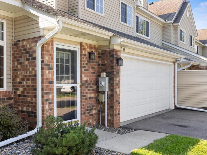 Property Photo:  1936 Sapphire Point 103  MN 55122 
