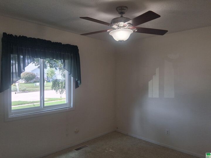 Property Photo: 514 Ascot Street IA 51103