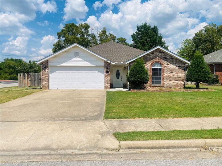 801 Jon Drive  Bentonville AR 72712 photo