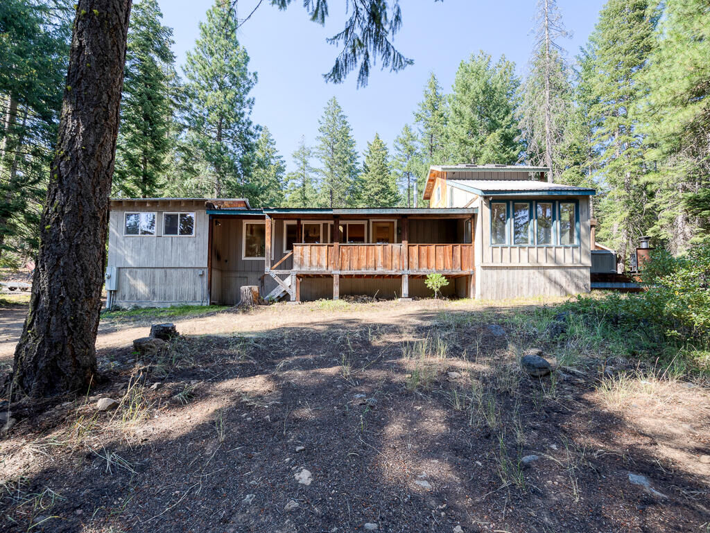 Property Photo:  28909 Wigwam Way  OR 97601 