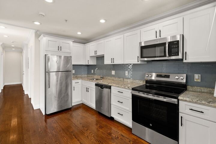 Property Photo:  39 W Walnut Park  MA 02119 