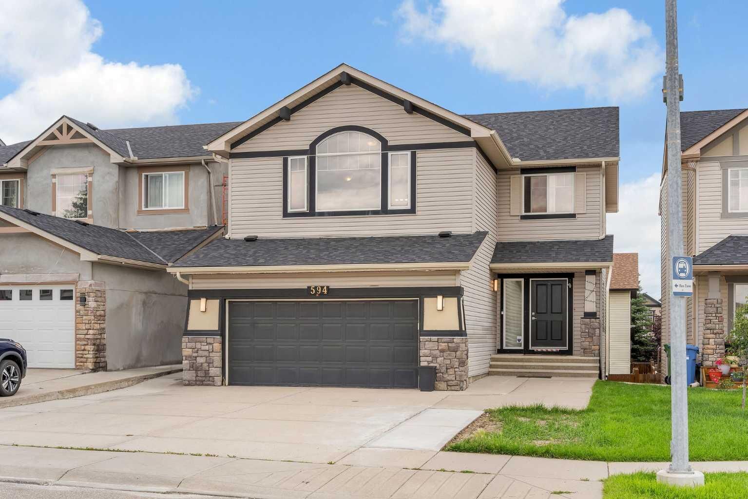 Property Photo:  594 Panamount Boulevard NW  AB T3K 0H5 