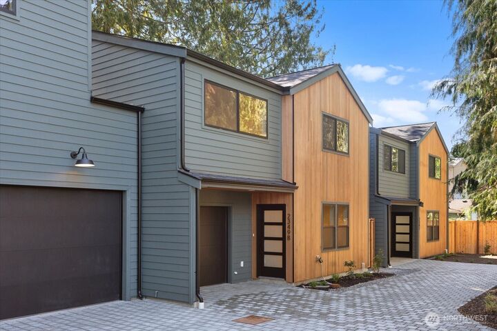 2349 NE 127 Street B  Seattle WA 98125 photo