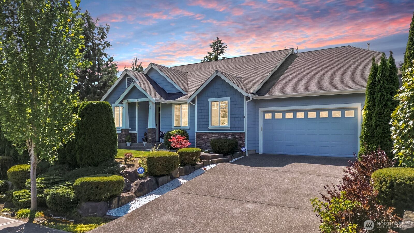 Property Photo: 15126 82nd Avenue E WA 98375
