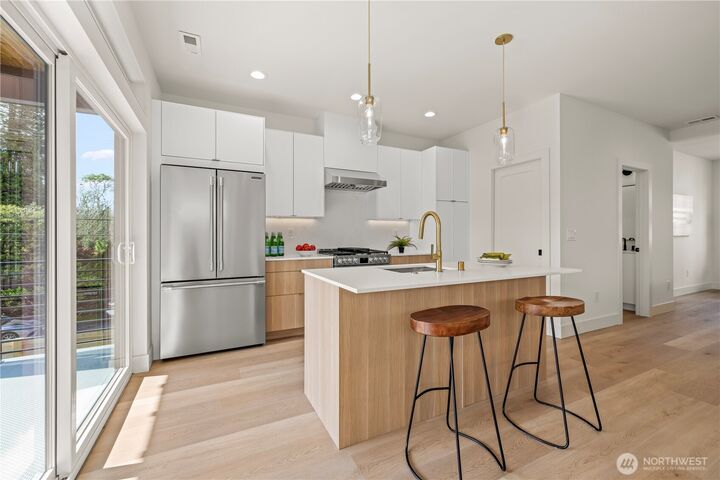 Property Photo: 6728 21st Avenue SW WA 98106