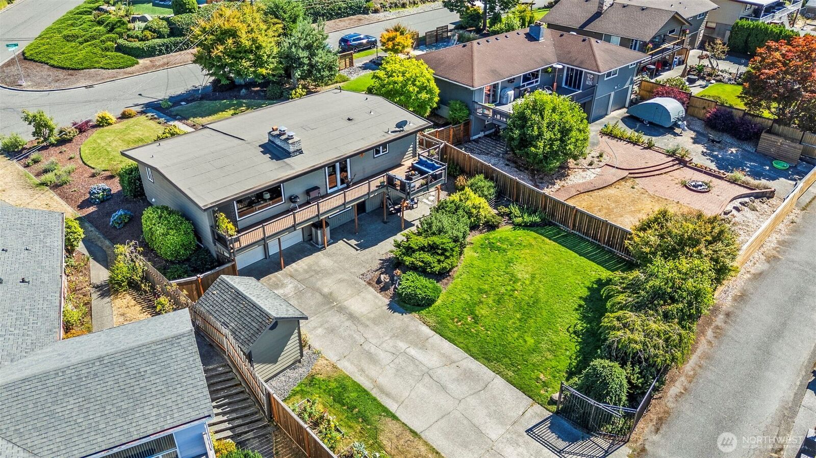 Property Photo:  1760 N James Street  WA 98406 