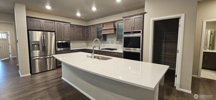 Property Photo: 29035 238th Avenue SE WA 98010