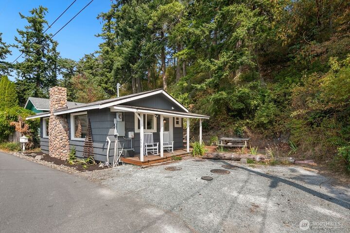 Property Photo:  552  Sundin Drive  WA 98282 