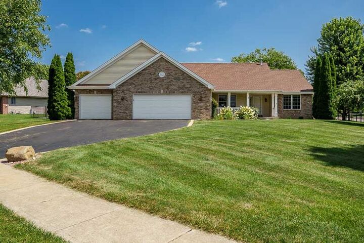 6591 Hartwig Drive  Cherry Valley IL 61016 photo