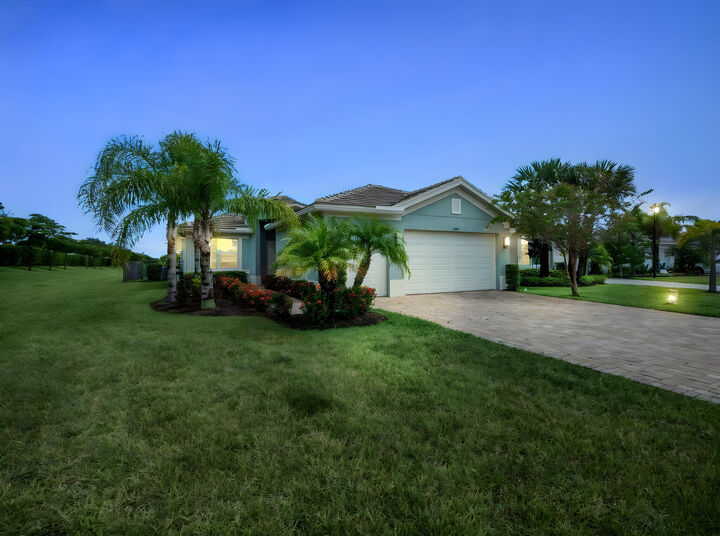 Property Photo:  11815 SW Sailfish Isles Way  FL 34987 