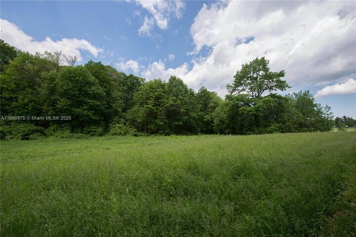 Property Photo: 159 SW 29 St FL 33185