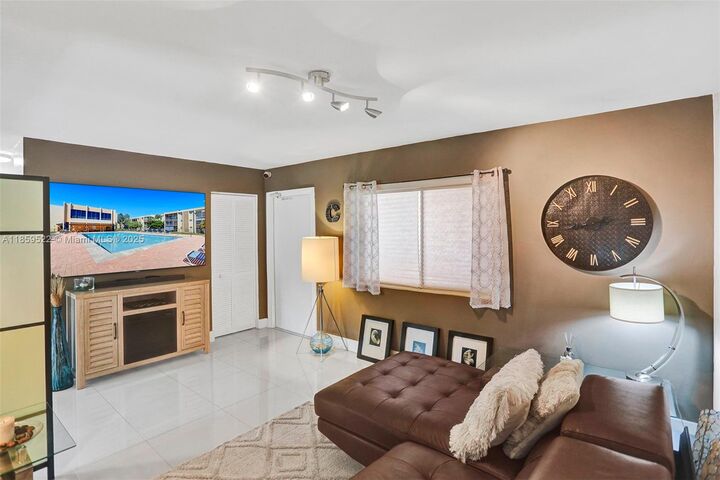 Property Photo:  8401 SW 107th Ave 111E  FL 33173 